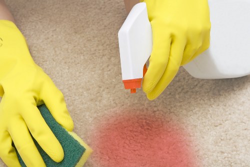 Shoreditch Cleaners team presenting a professional local cleaning service